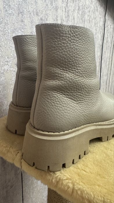 Ботинки на байці 40р