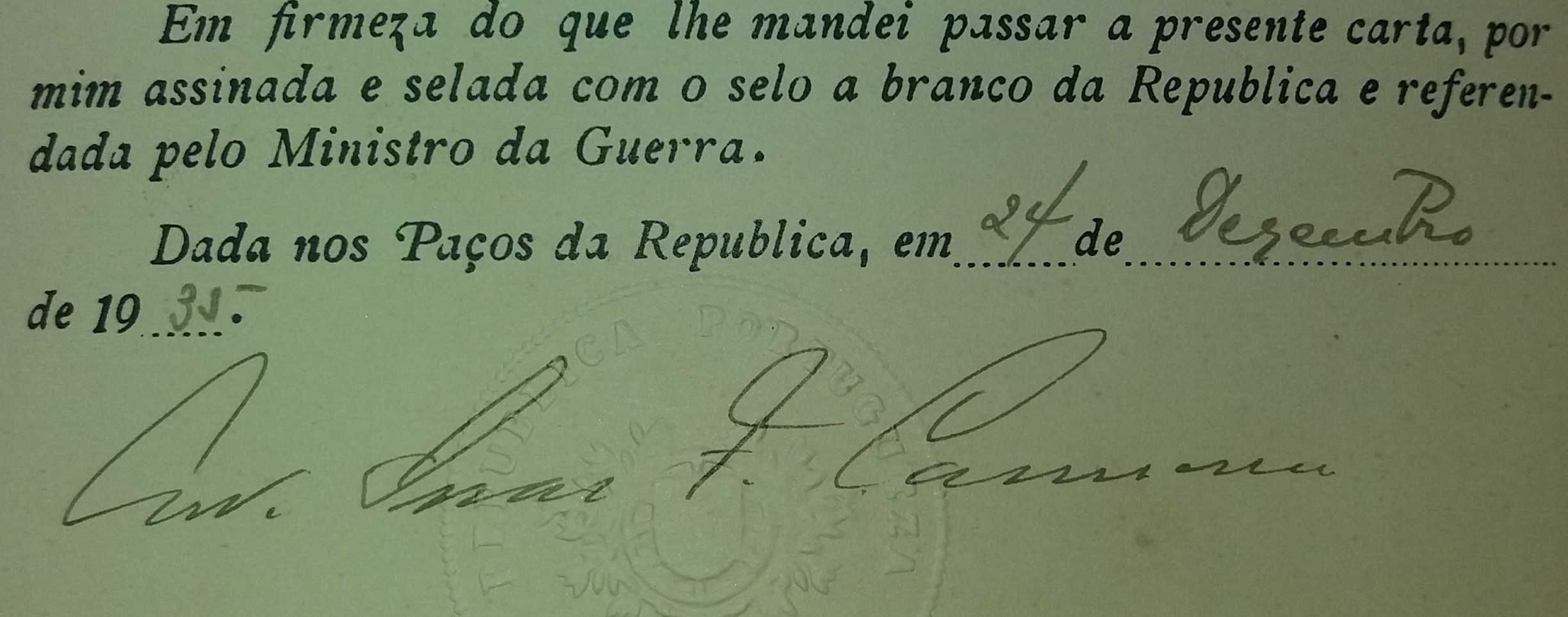 Carta patente militar assinada pelo Marechal Carmona - Exército