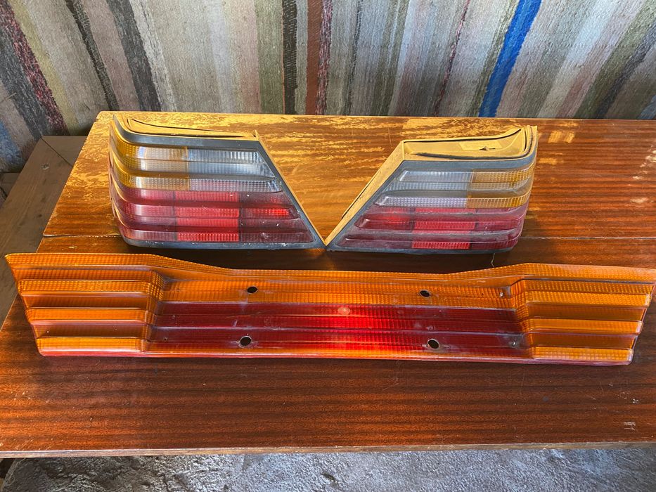 Ліхтарі б/у, бленда на Mercedes w 124