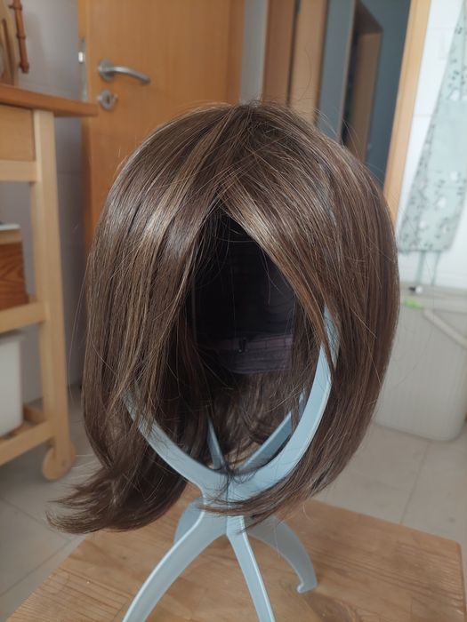 Cabeleira nova, nunca foi usada