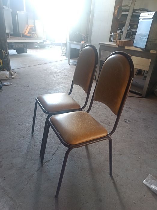 Mesas e cadeiras de restaurante