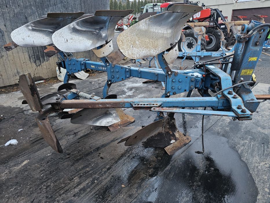 Pług Obrotowy 3 skibowy Ażurowy kuhn Frost