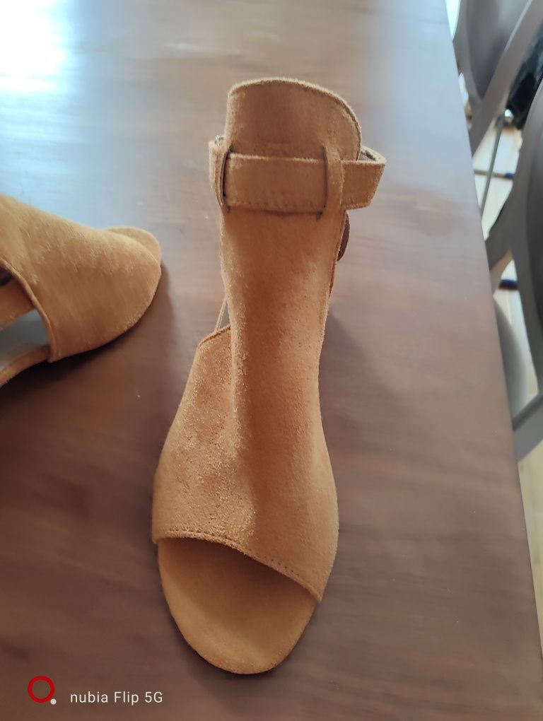Buty damskie Eco zamsz