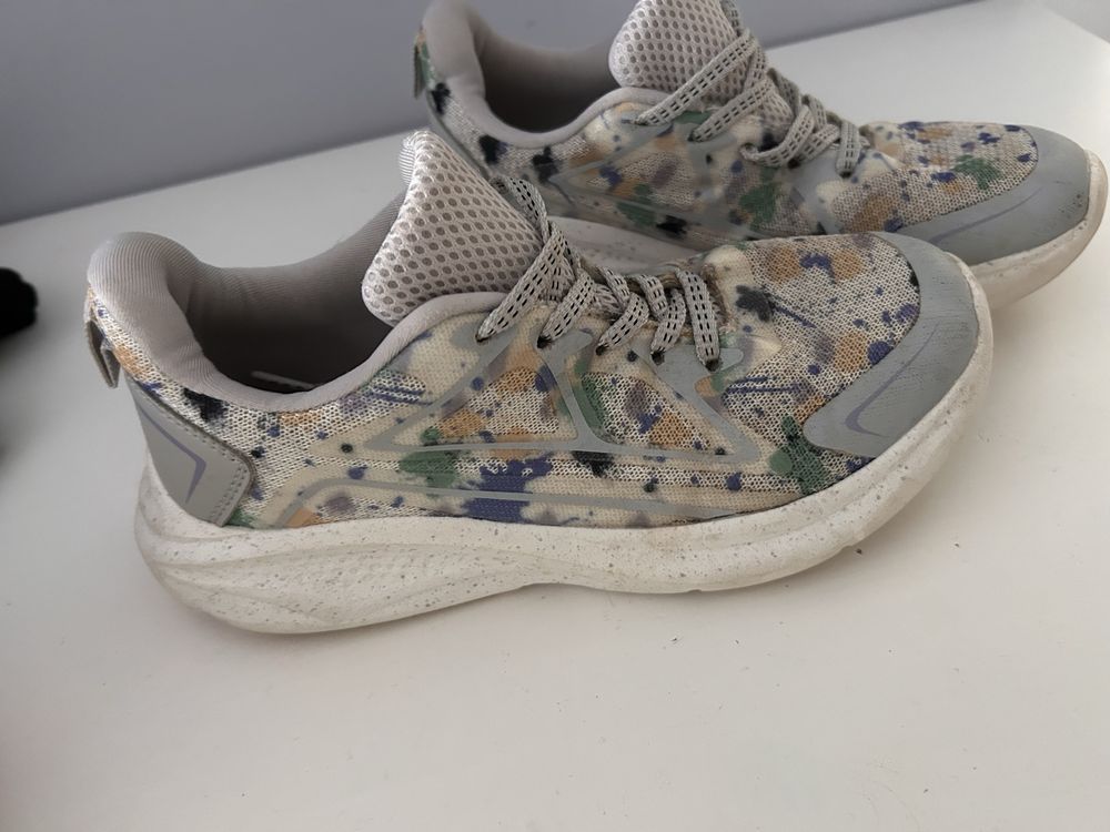 Buty Resserved 34