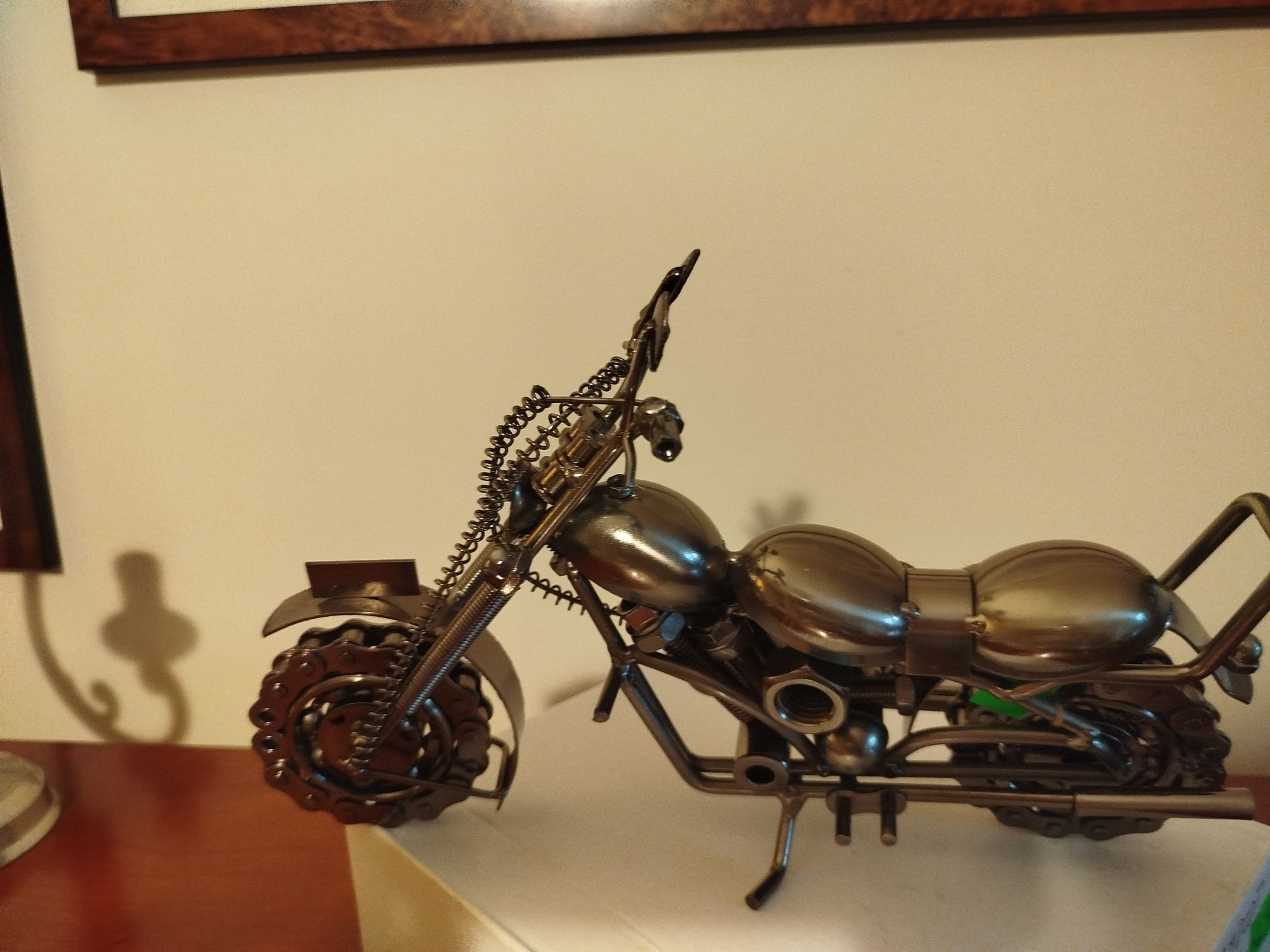 Replika motoru świetny pomysł na prezent