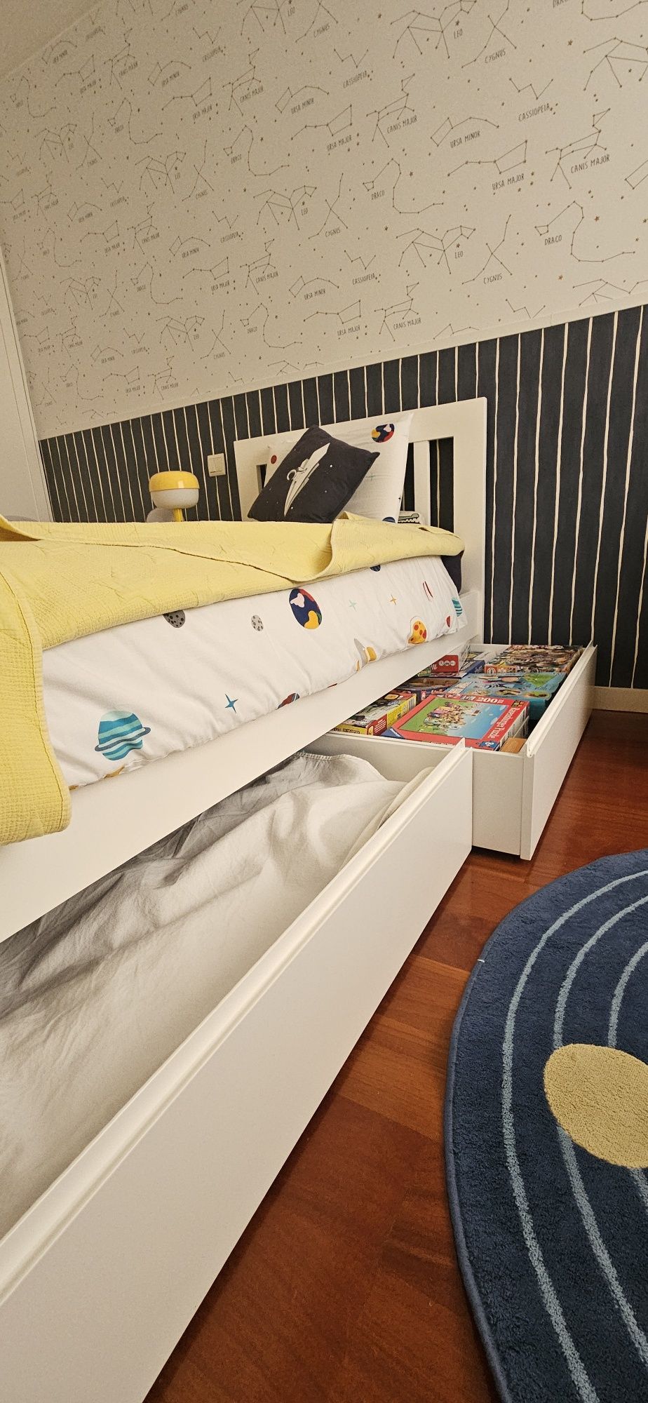 Cama Solteiro / Individual 90 cm lacada branco