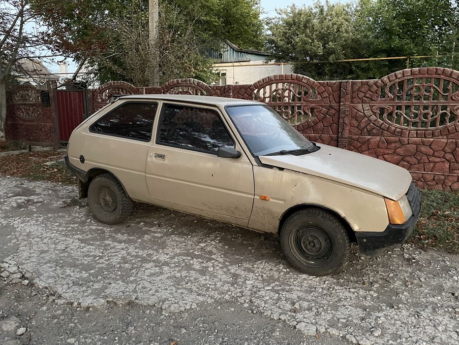Заз 1102,таврия.