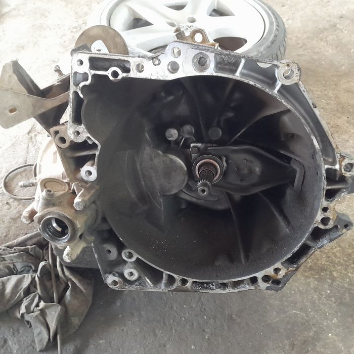 МКПП на пежо 308,1.6 бензин під разборку