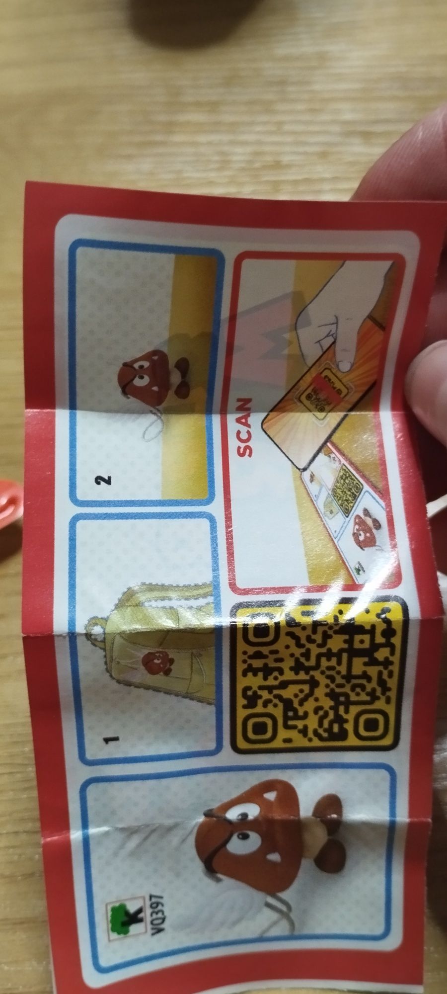Figurki Kinder Joy Super Mario