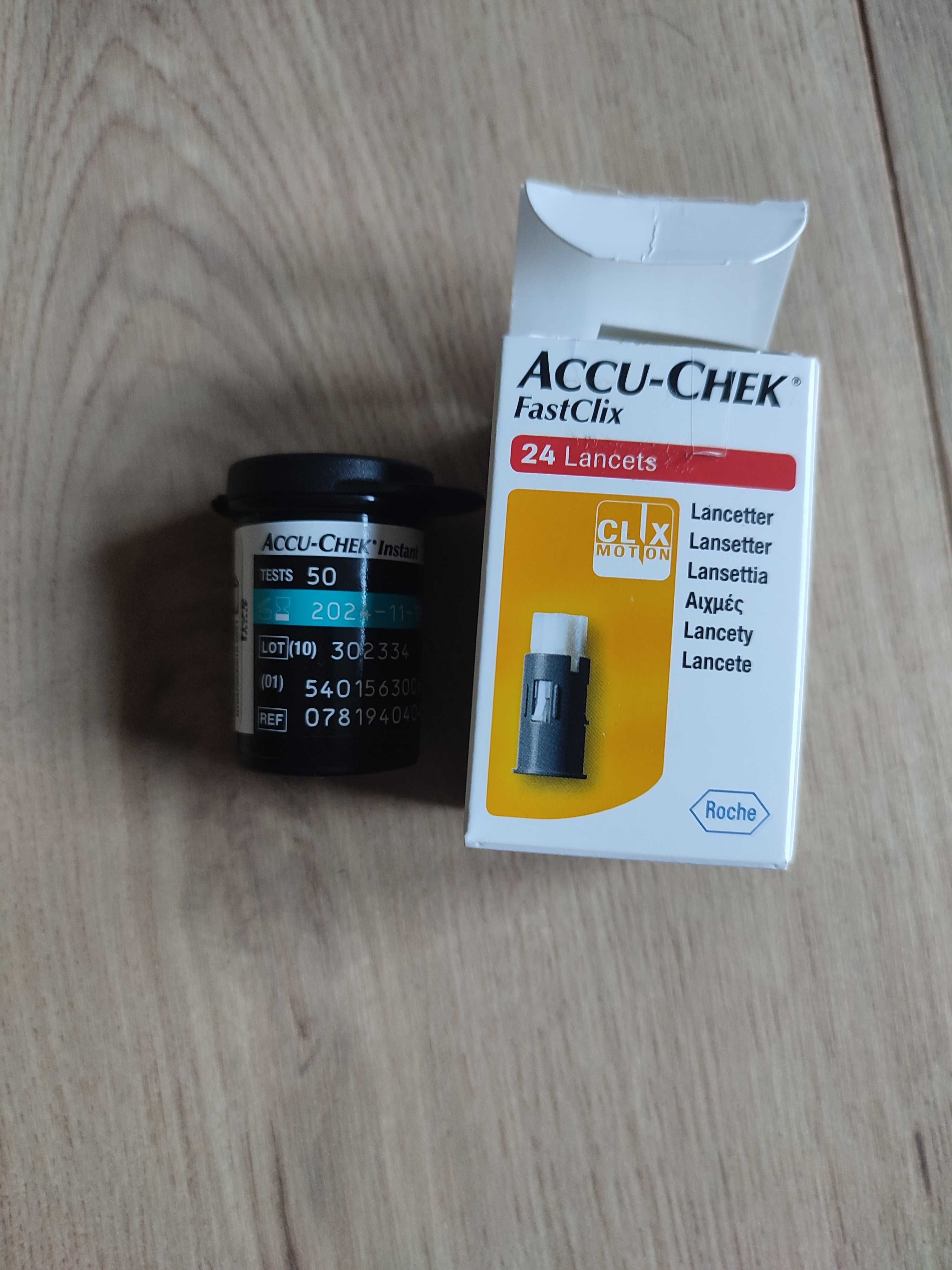 Glukometr z nakłuwaczem ACCU-CHECK instant