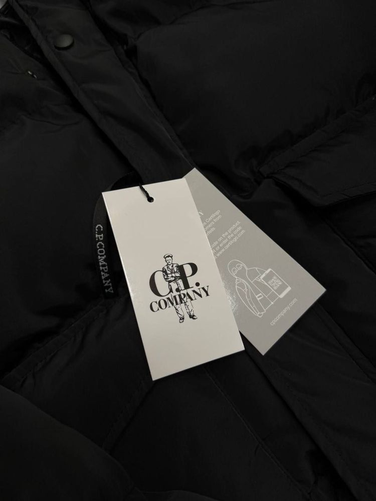 PREMIUM LUXE Мужская зимняя куртка C.P. COMPANY черная розпродаж s-xxl