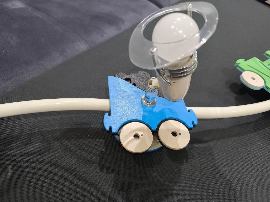 Lampa dziecięca sufitowa