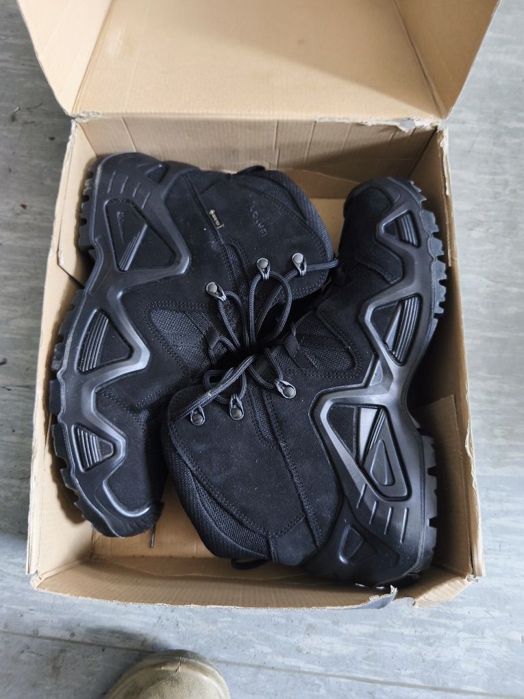 Тактичні черевики Lowa Zephyr MK2 Gore-Tex® MID TF. Чорний