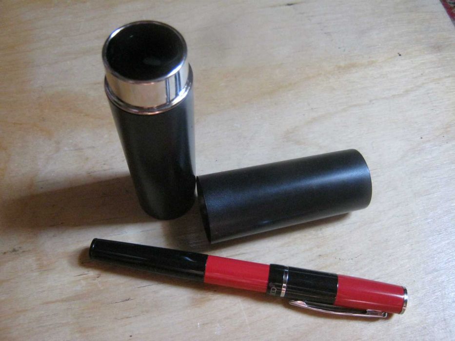 Перьевая ручка  коллекции Cerruti 1881