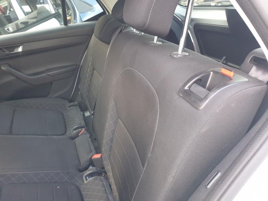 Conjunto de bancos SKODA Fabia III Hatchback (NJ3)