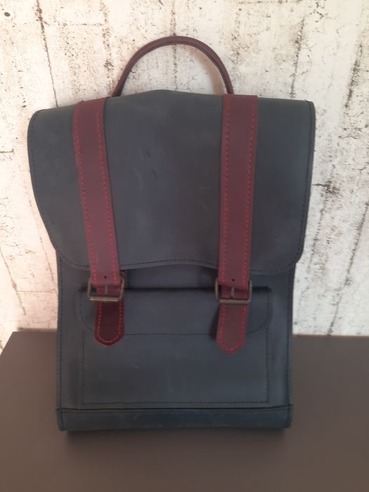 Женский кожаный рюкзак