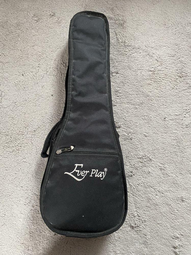 Ukulele+ futerał