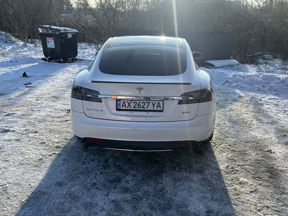 Telsa model s P85