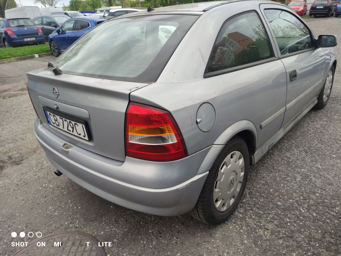 Opel Astra G 1.6 8V 2001 r