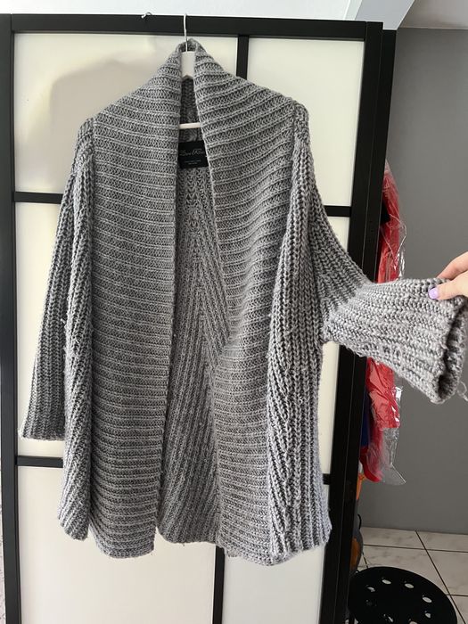 Szary kardigan zara M