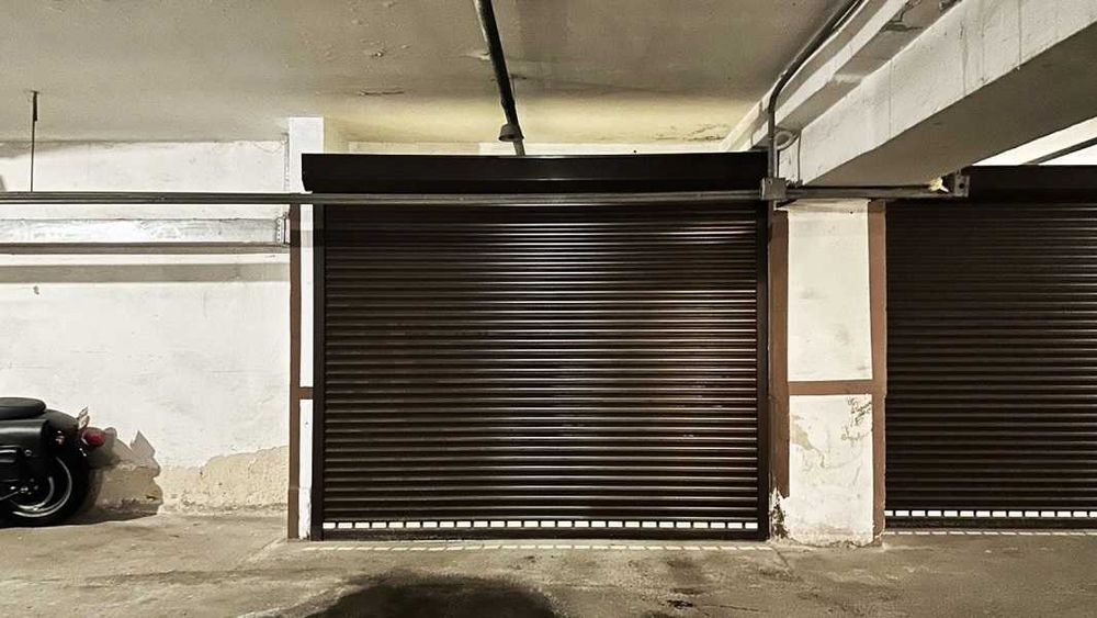 Продаж паромісце гараж бокс вул. Васильківська 18 Голосіївський район