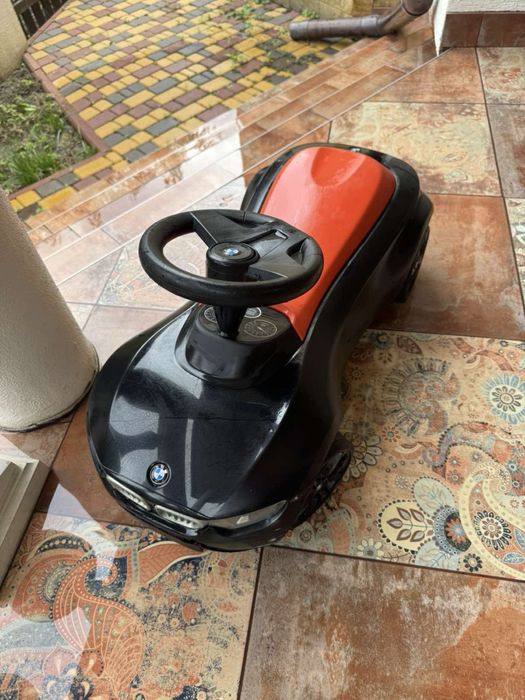 Детская машинка БМВ