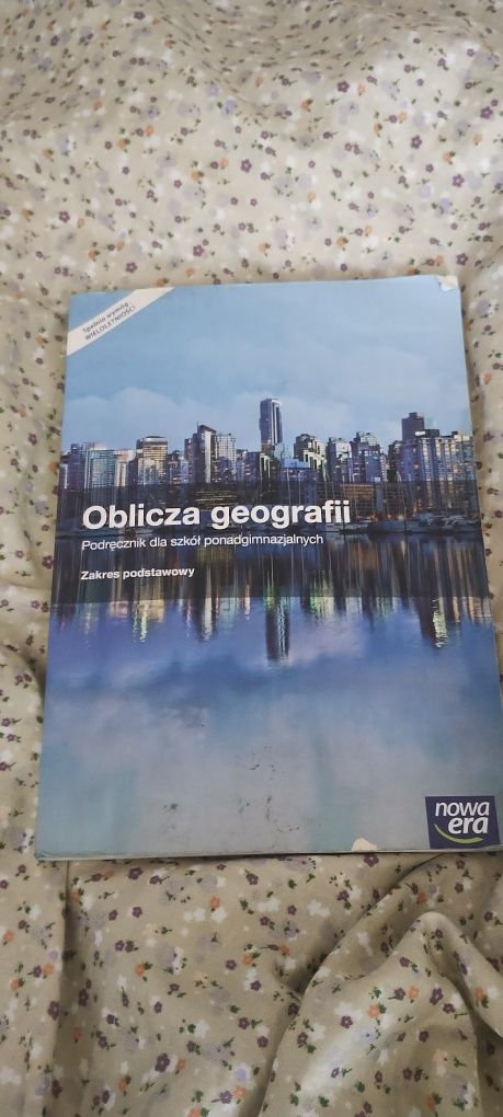 Sprzedam książki do technikum i liceum klasa 1