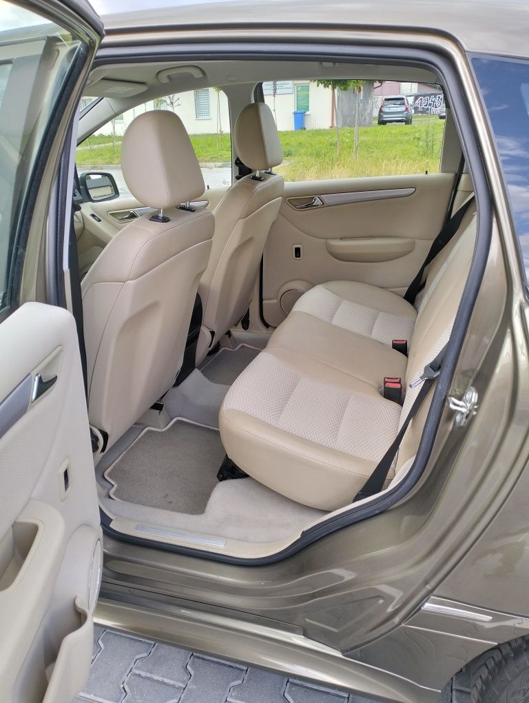 Mercedes Benz B180 CDI