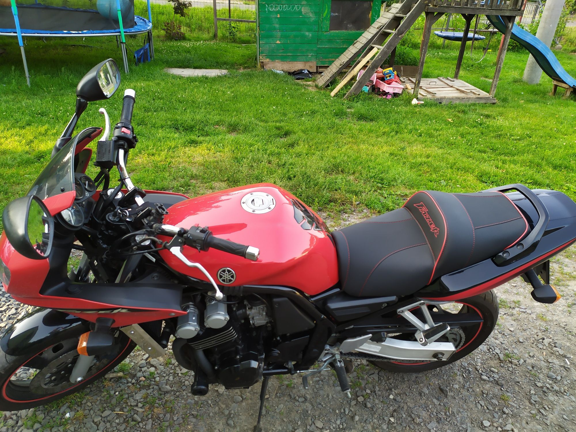 Yamaha Fazer 600