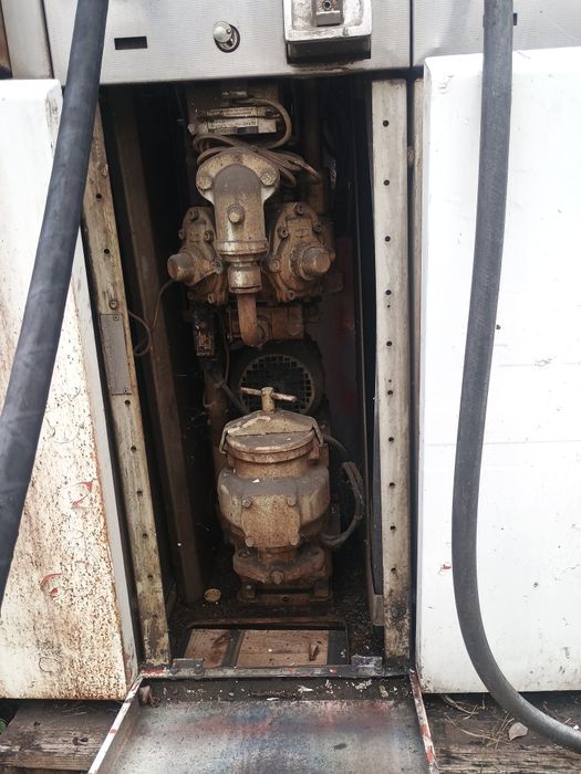 Паливна колонка двохстороння