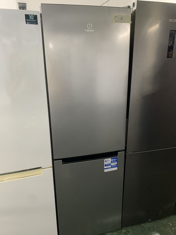 Frigorifico indesit combinado