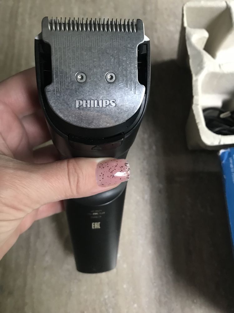 Машинка для стрижки PHILIPS