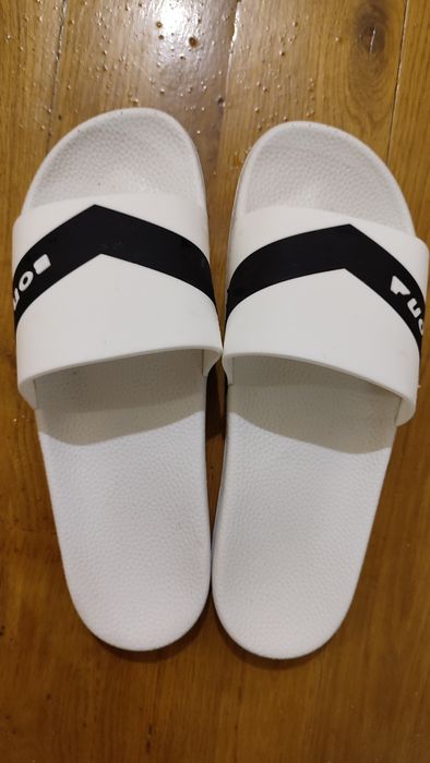 Шлепанцы для бассейна