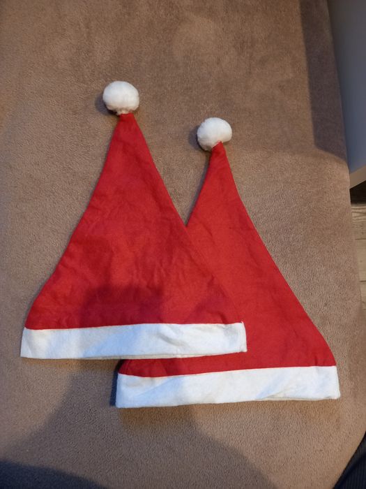 2 czapki św. Mikołaja