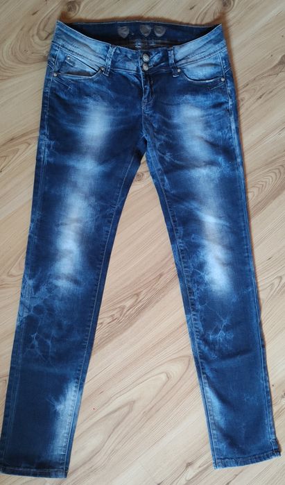 Spodnie jeansowe S