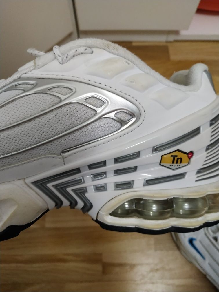 Nike Air Max Plus 3, sneakers, damskie, Tuner Air, 39, białe,