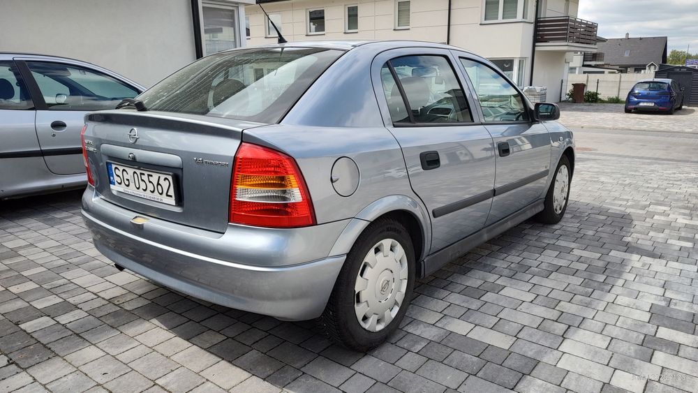 Astra G 1.4 Twinport 90KM, świeży przegląd techniczny