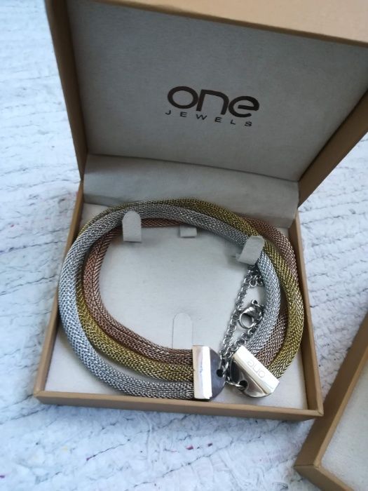 Conjunto colar e pulseira One Jewels Milano