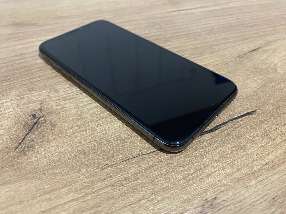 iPhone xs 64 gb чорний