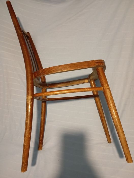 Стілець дерев'яний