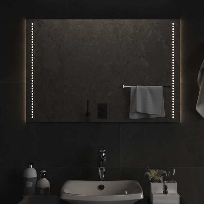 Stylowe Lustro Łazienkowe LED 90x60 cm z Interfejsem USB, IP65