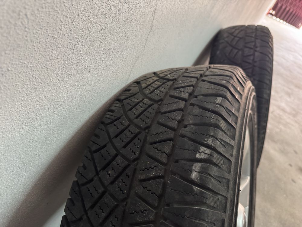 Banco tras e Jantes 17’ nissan Terrano