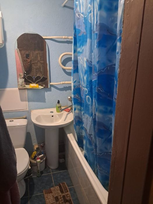 Здається подобово квартира