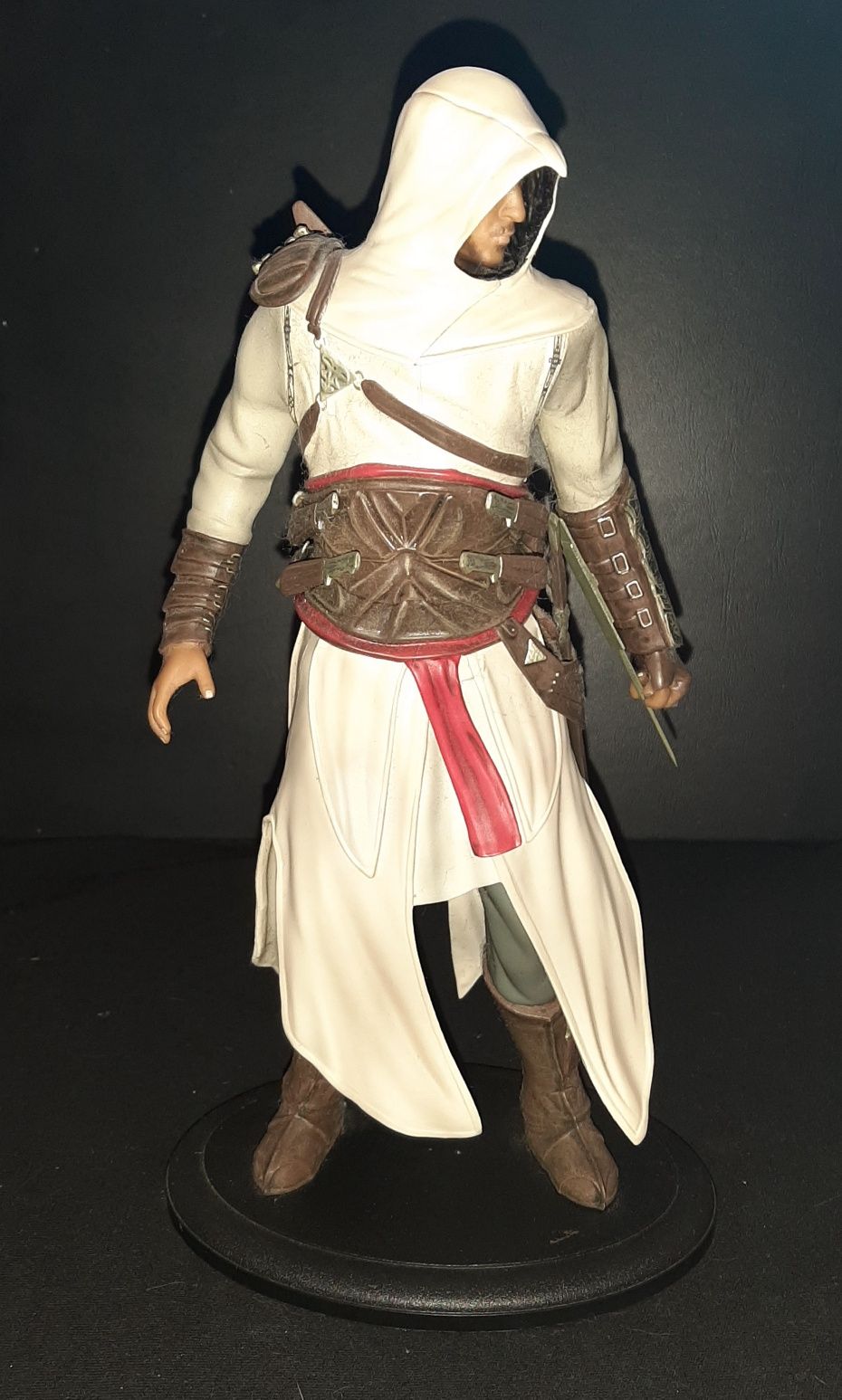 Vendo Estátua/Figura Assassin's Creed 1 (Altaïr Ibn-La'Ahad)
26Cm