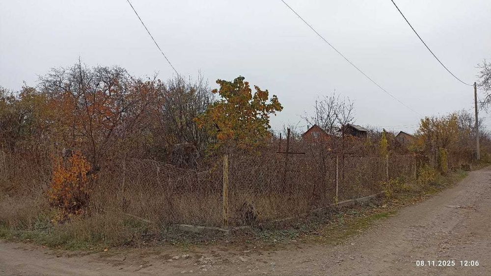 Здам Дачу в обмін на Догляд. Родюча земля, потрібно відновлення.