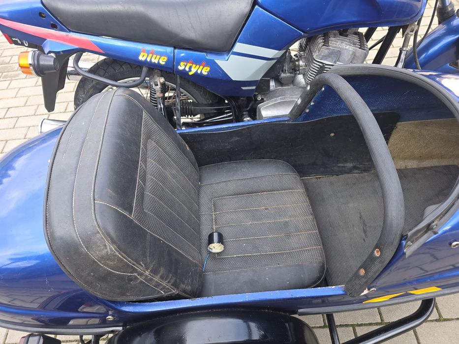 Jawa 350 velorex 562