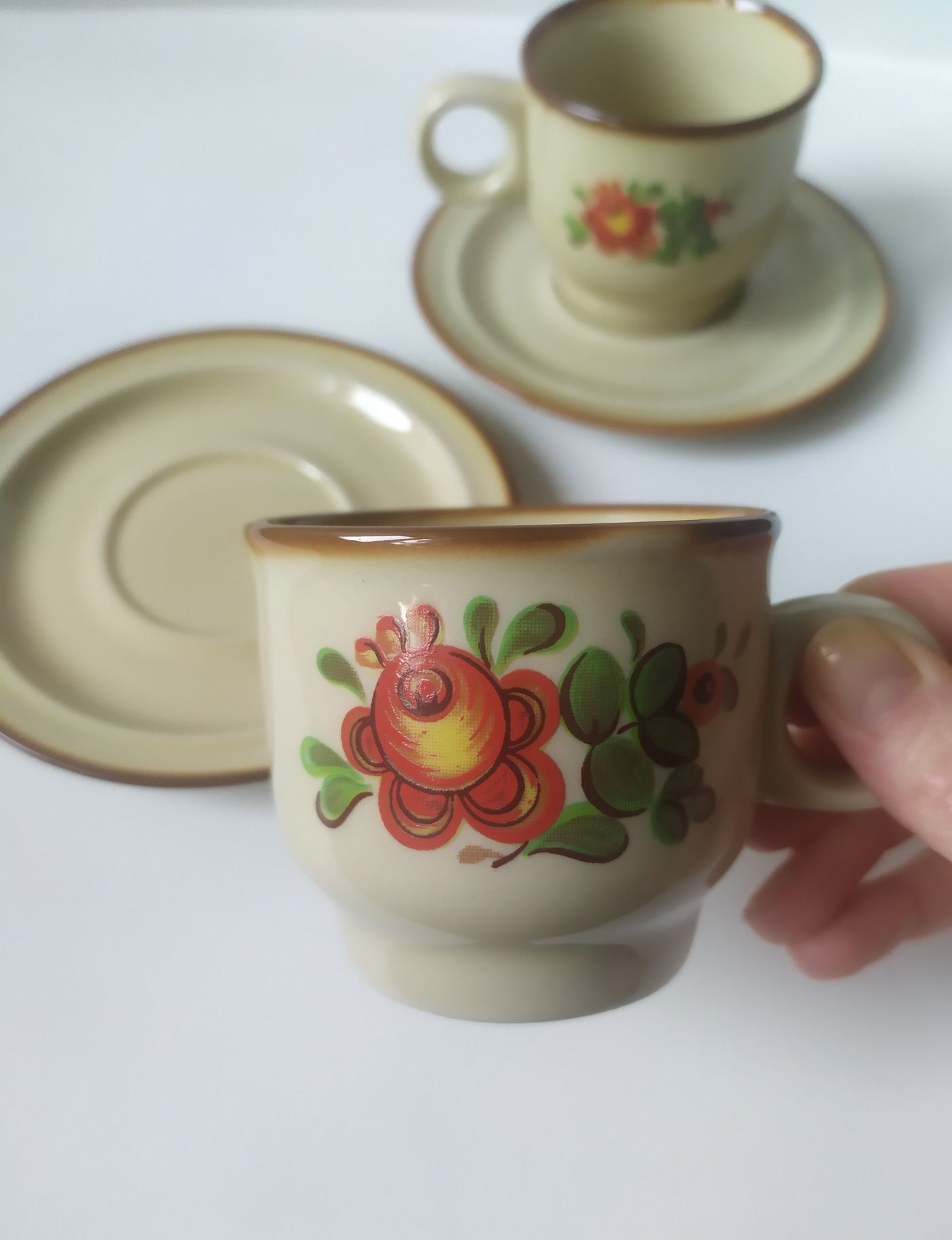 Filiżanki porcelit Pruszków PRL wzór kwiatowy mak porcelana ceramika