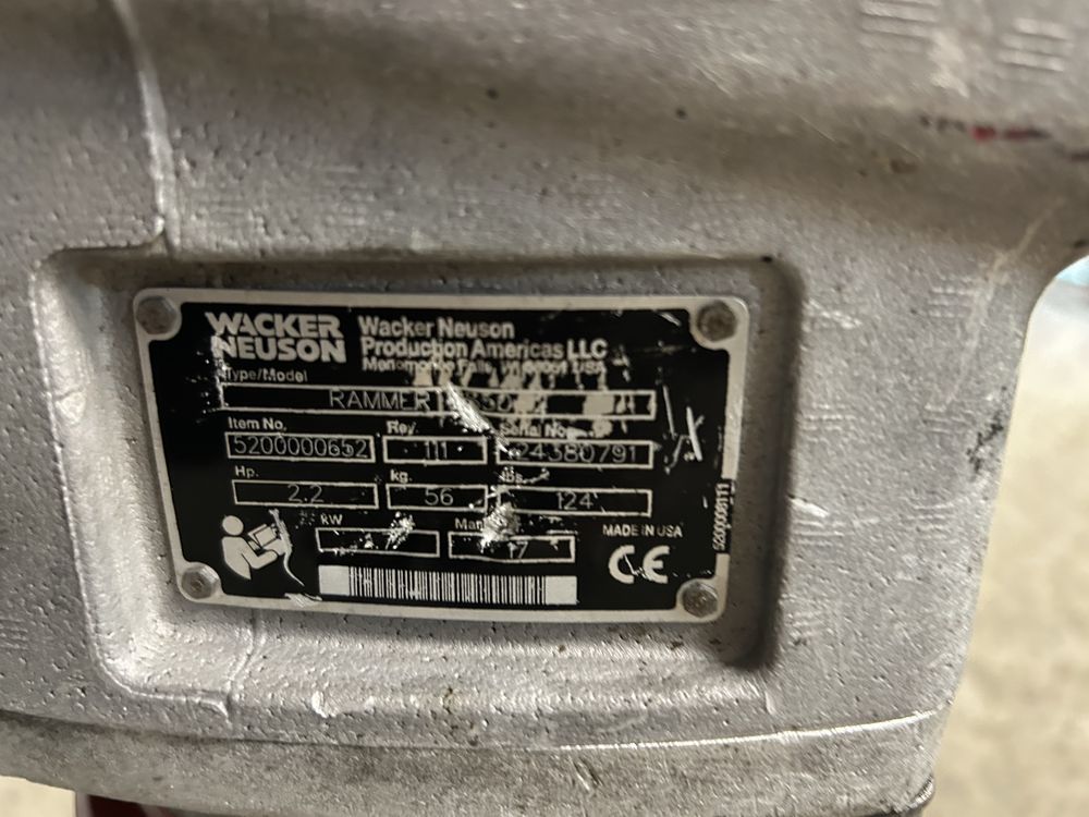Skoczek stopa wibracyjna Wacker Neuson BS 50-2 (40)