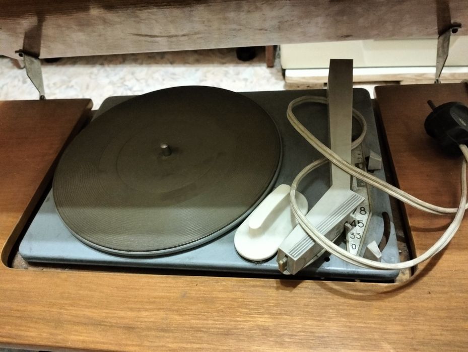 Радиола Гамма 8 ламповая