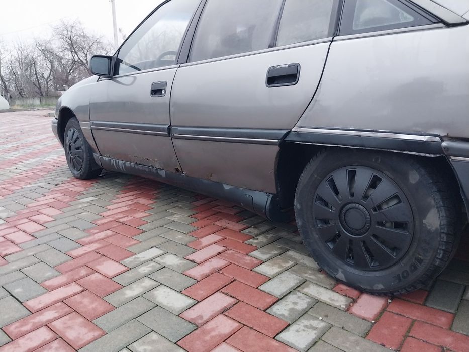 Продам Опель Омега А АКПП